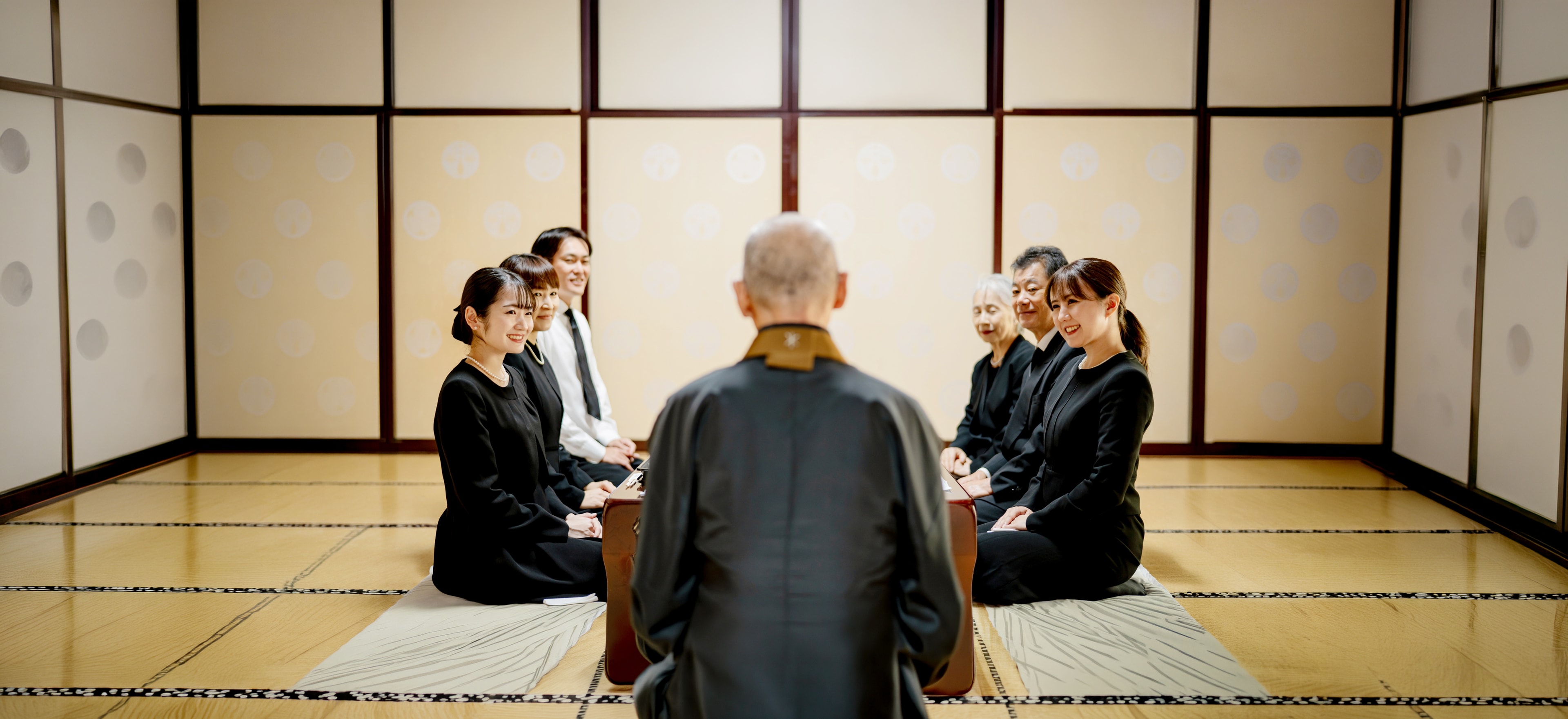 会館で執り行う法要