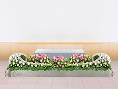 棺前装飾花
