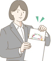 会員証とカタログを発送するスタッフ